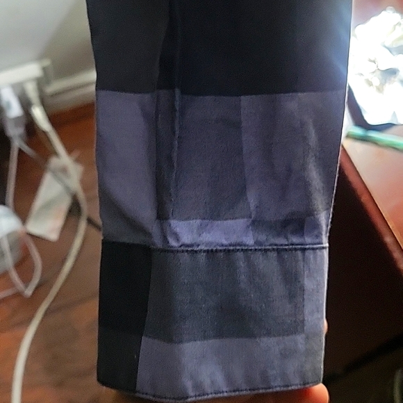 MENS Clavin Klein Dress Shirt plad color Blue black Size M - Picture 5 of 8